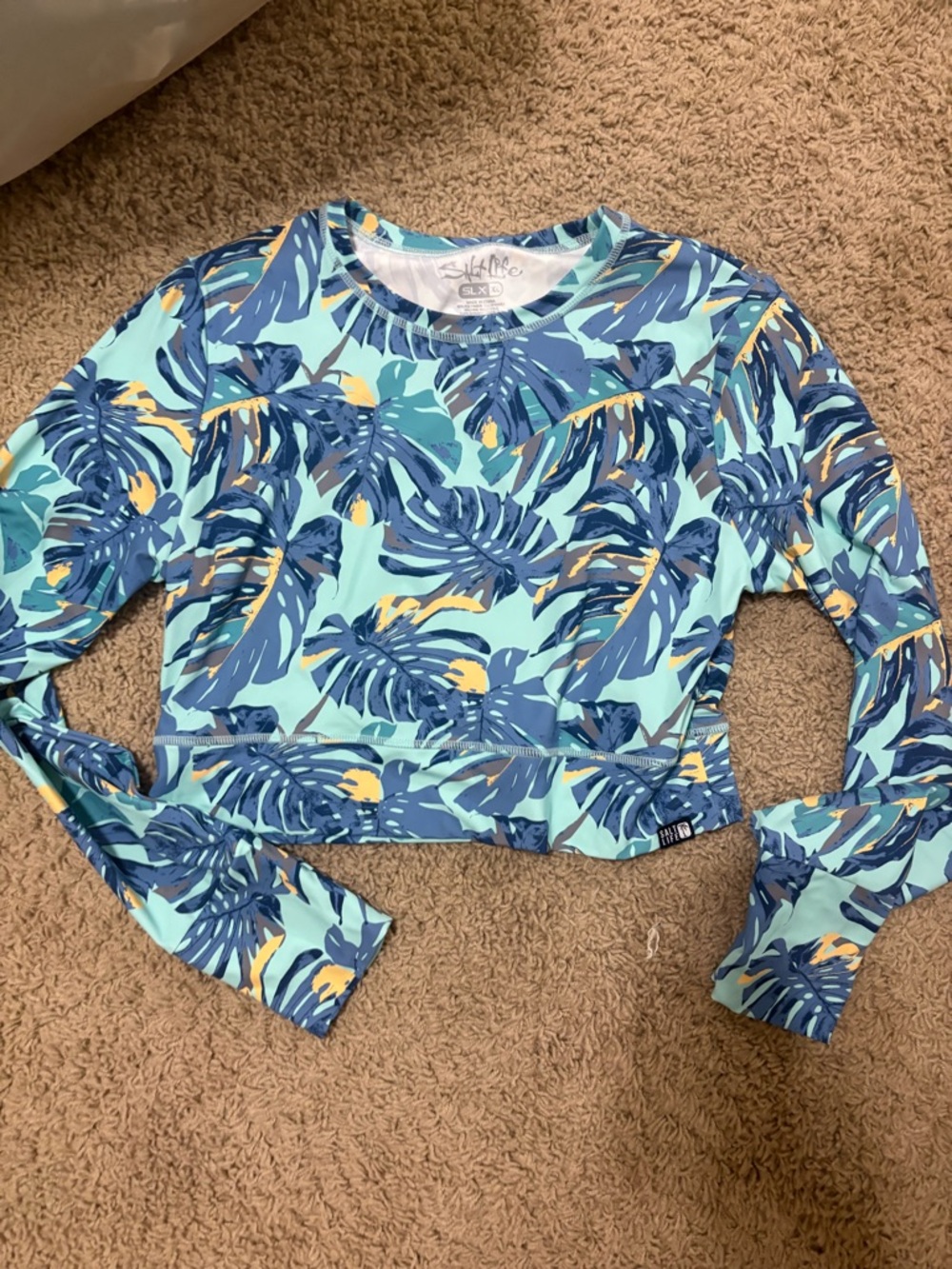 Tropical Leaf Long Sleeve Crop Top rashguard